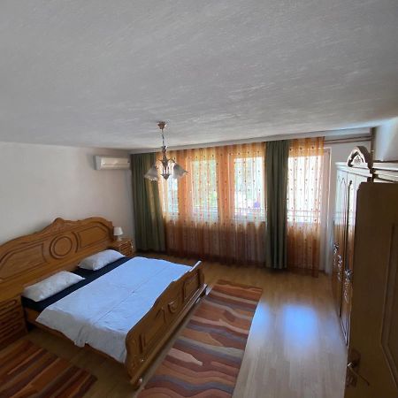 Cima Apartment Pristina Extérieur photo